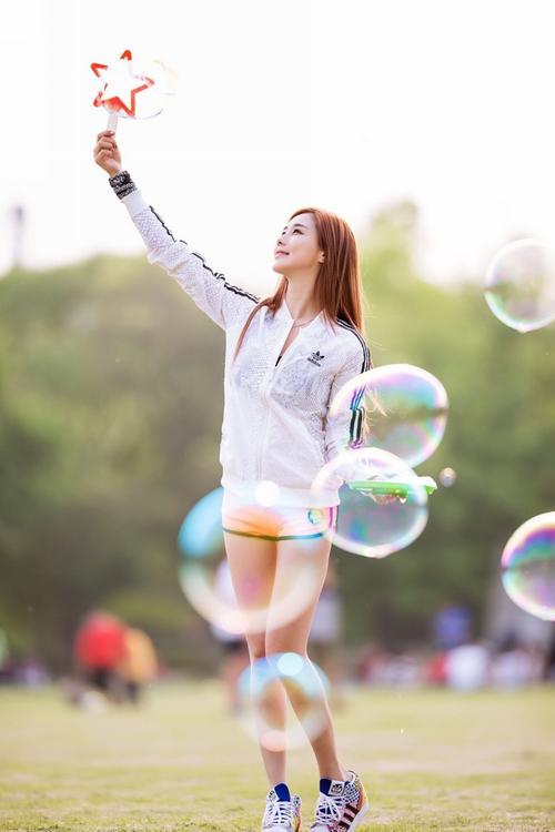 打扑克牌的剧烈运动视频不打马赛克 界面截图